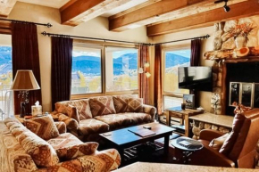 Majestic Mountain Nook